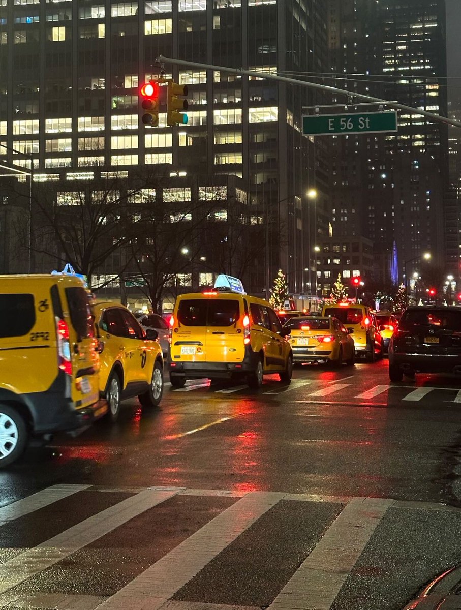 KMalattiyah's tweet photo. The city that never sleeps https://t.co/YIeACRfmNq