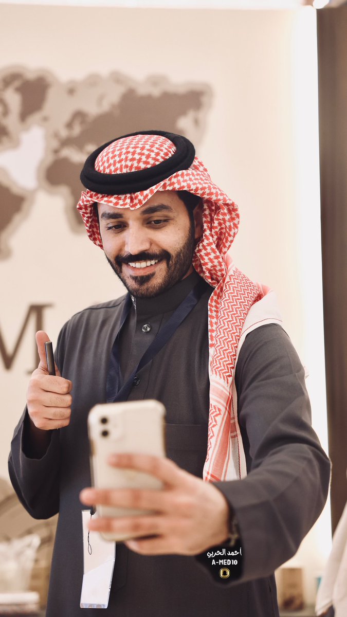 a_11md's tweet photo. لقطات من حضور المبدع #سعد_الشمري في #معرض_العود_الازرق_المدينة https://t.co/1MxOCtTtBs
