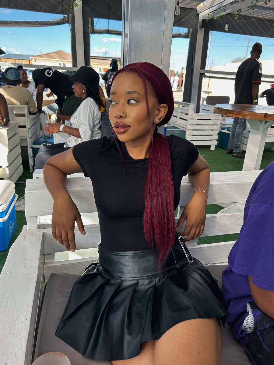 Kellie.Brown. tweet media