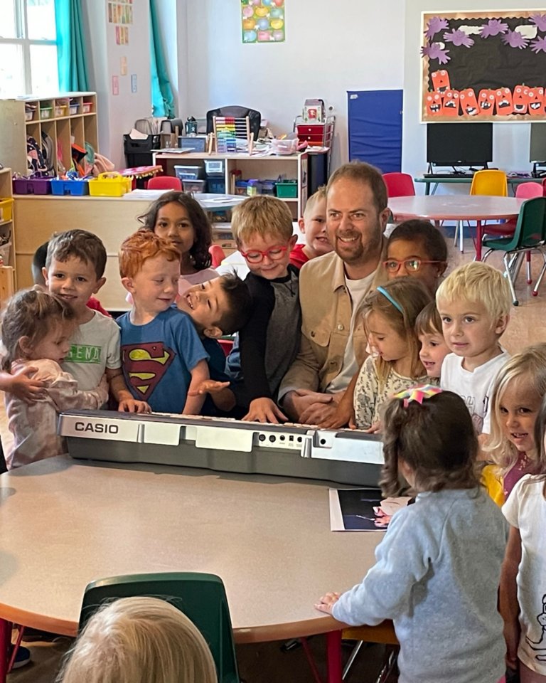 ScottDMacIntyre's tweet photo. Thrilled about the opportunity to connect and share with all of you this year!
#ScottMacintyre #BlindArtist #ChristianMusicians https://t.co/7MakcJ6l4q
