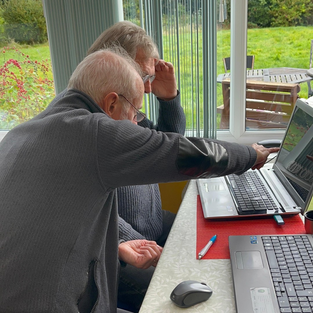 Feeling overwhelmed at the thought of navigating the web despite a sea of smart devices around you? Our Connect All team is eager to demystify the internet for you and show you how it can be your key to unlocking endless possibilities! bit.ly/Connect-All. 
#DigitalLiteracy