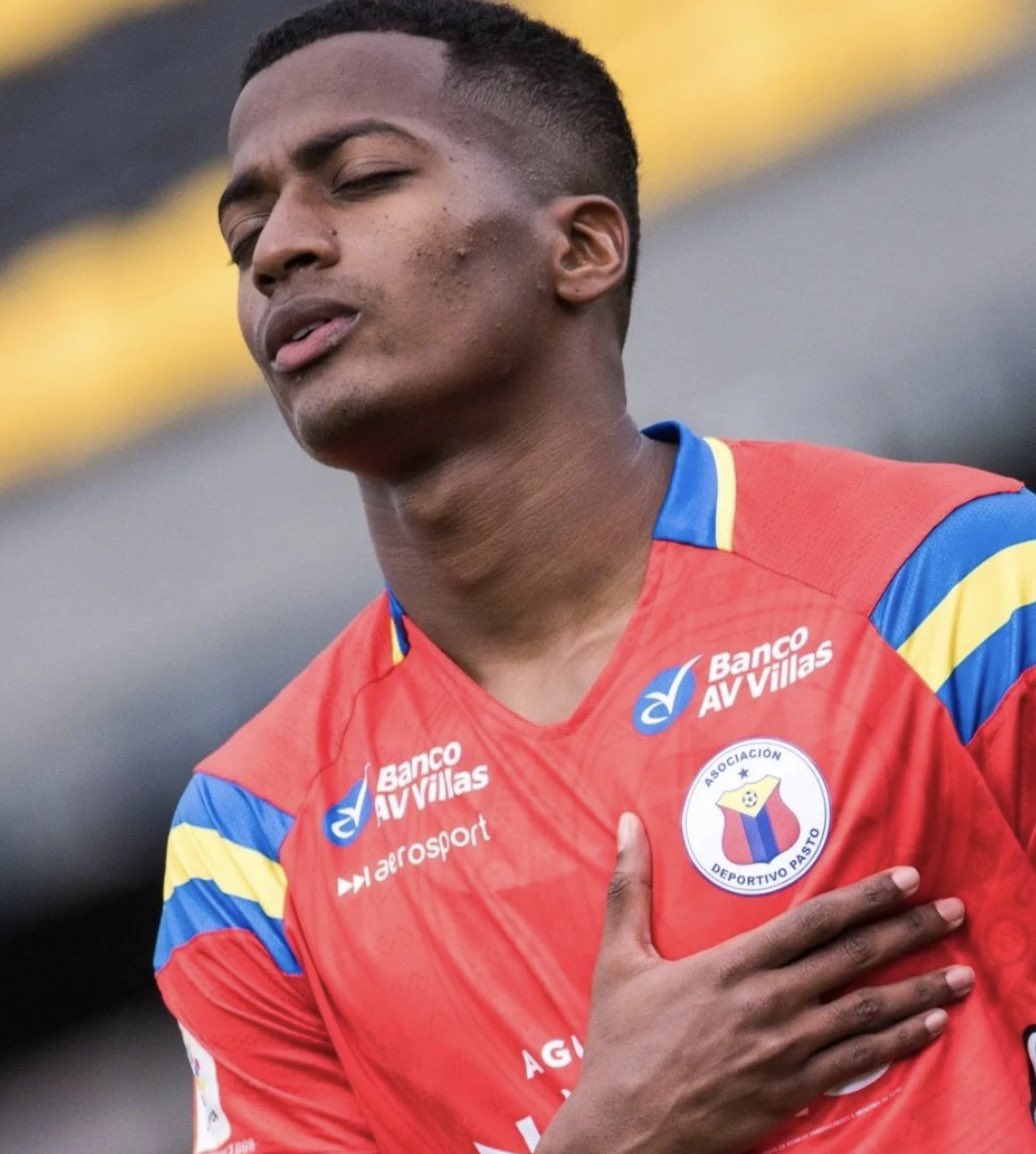 JulianCaperaB's tweet image. 🚨🐷 Deportes Tolima acaba de cerrar la contratación del lateral Yilson Rosales, quien estaba en lista de seguimiento de la MLS. 

Firma hasta diciembre de 2024 con opción de extender su vínculo por tres años más. En las próximas horas se reportará a pretemporada en Ibagué.