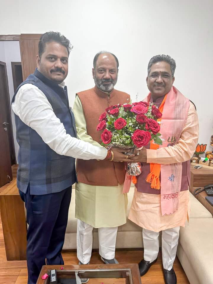 vaibhavpawarmp's tweet photo. भाजपा के राष्ट्रीय महामंत्री आदरणीय श्री @sunilbansalbjp जी को भारतीय युवा मोर्चा का राष्ट्रीय प्रभारी नियुक्त होने पर अशेष शुभकामनाएं।

आप के कुशल नेतृत्व में युवाओं को एक नई ऊर्जा और प्रेरणा मिलेगी।
#bjym https://t.co/gcDeGexxye