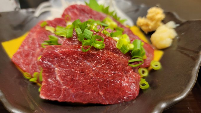 諏訪で食べたい馬刺と馬肉ステーキ