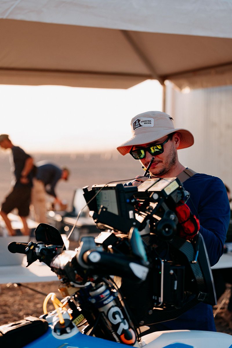 dakar's tweet photo. Tech check ✅ Admin check ✅ We're ticking all the boxes, gearing up for the Dakar adrenaline! 🏎️👊 #Dakar2024 https://t.co/w8odd7ZkdT