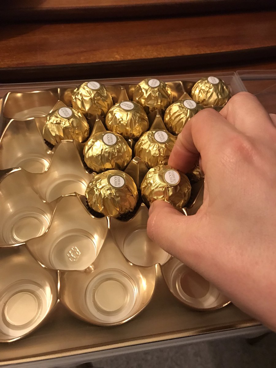 Smartle's tweet image. “I’ll open the box and I’ll just have the one”….15 mins later….