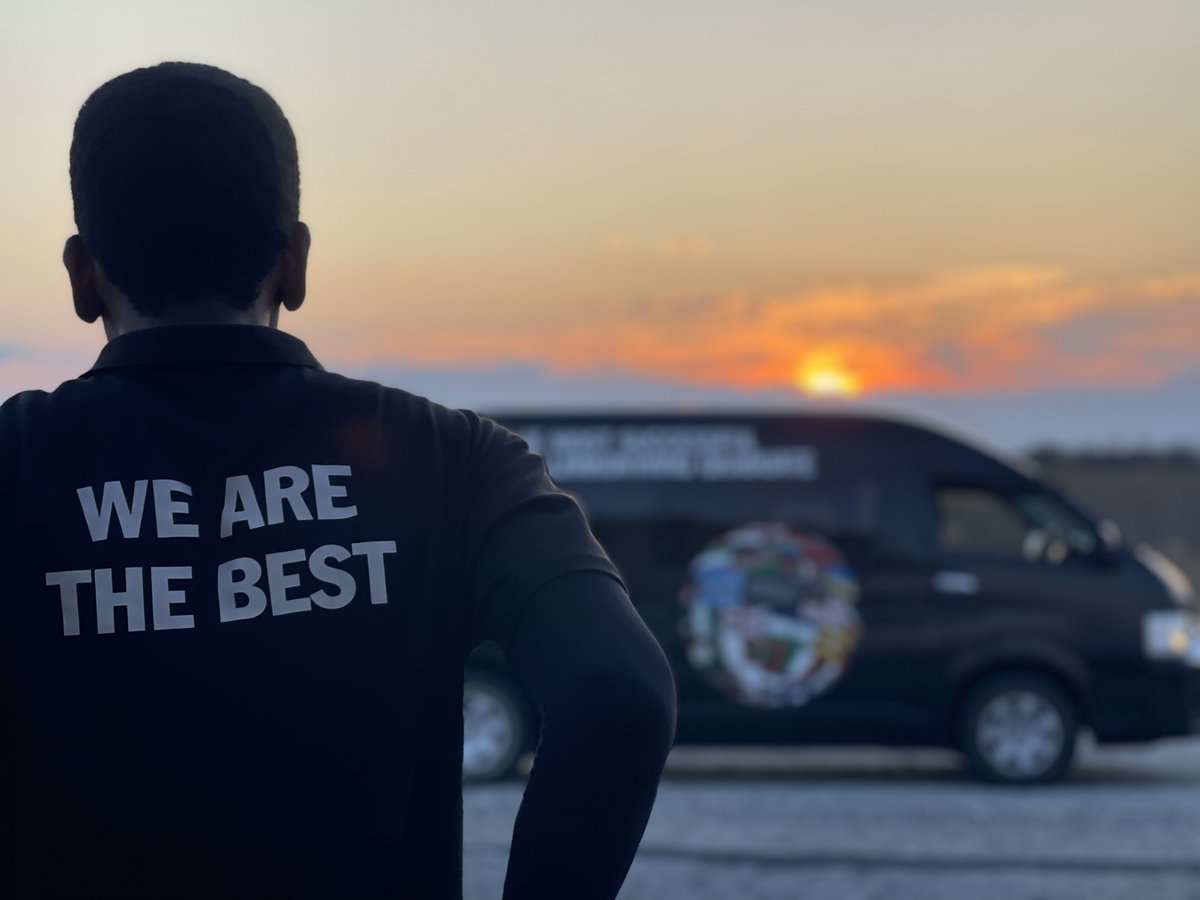 Limkokwing_BW's tweet photo. BE THE BEST!
Get ready to make the right choice as we will be in your area very soon for the 2024 New Intake, Stay Tuned!
#2024NewIntake
#BeTheBest
#LimkokwingUniversity https://t.co/pOMNynfMqb