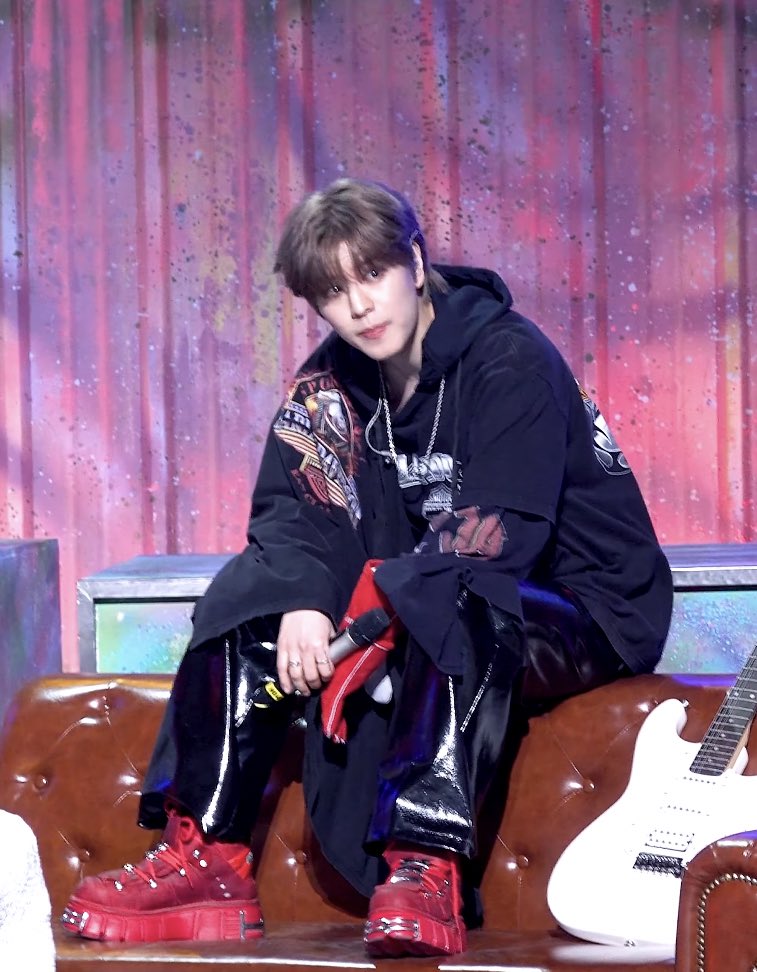 SEUNGM1NE's tweet photo. SEUNGMIN IS SOOO GORGEOUS!!! https://t.co/rHgw6dtbzo