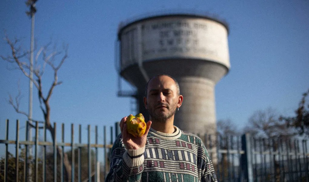 🔴 AHORA en #AldeaGlobal 🌎 | <a href="/FranHuerta1/">Fran Huerta</a> y <a href="/RodrigoHurtadoB/">rodrigohurtadob</a> conversan con el músico nacional Nico Rojo (<a href="/nicorojonico/">Nico Rojo</a>), acerca de su nuevo disco audiovisual "Chuchunco", una radiografía del Chile actual 💿.
¡Escúchalo en la 92.9 FM 📻 o aquí! ⬇️
youtube.com/watch?v=KmOdql…