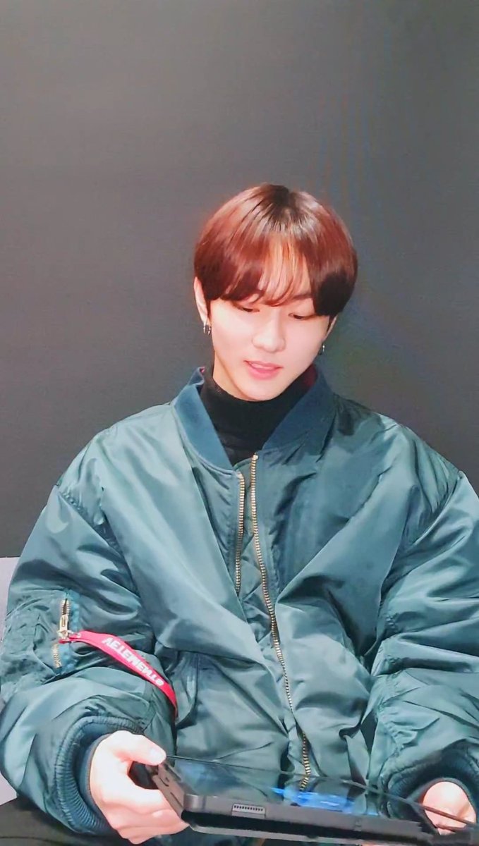 sunkistzz_'s tweet photo. JUNGWON LIVE ON WEVERSE! https://t.co/pUSFcinGWF