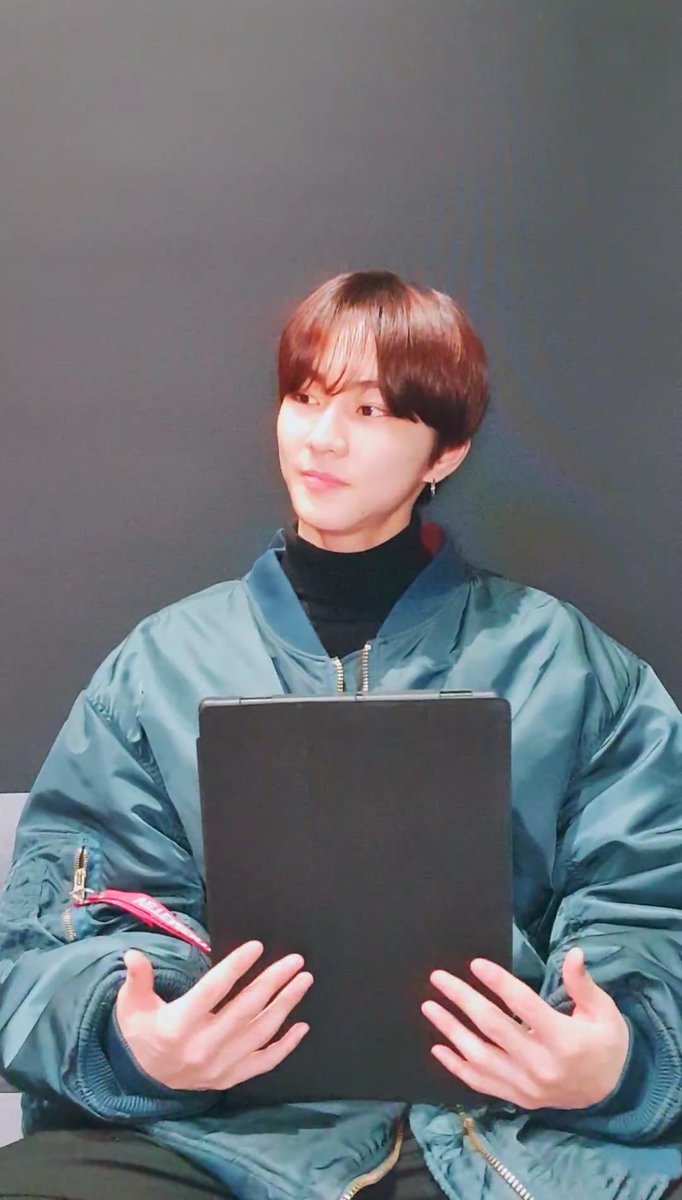 JUNGWON LIVE ON WEVERSE!
