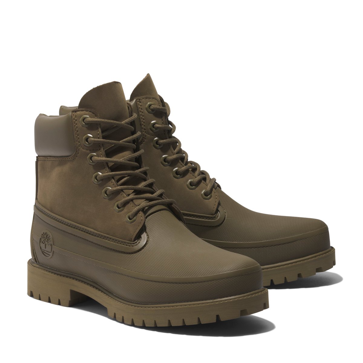 TimberlandSA's tweet photo. Stay grounded in the outdoors with boots that mean business 🥾 Our rubber boots for men – tough on the outside, stylish from every angle 🔥

🛒 Men’s Heritage 6-Inch Rubber Toe Boot: R5499 | A5QYR

Shop men’s new arrivals: https://t.co/5gUF5mTWQX

#BUILTFORTHEBOLD https://t.co/mVFXvmNwqP