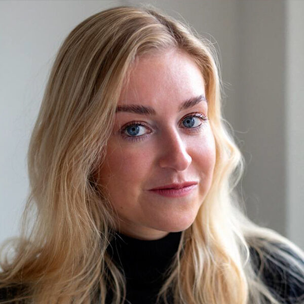 KritischePatri's tweet image. Laten we @rblommestijn allemaal boven de 110.000 volgers brengen. Doe allemaal een 🔃 om haar inzet te waarderen 🇳🇱