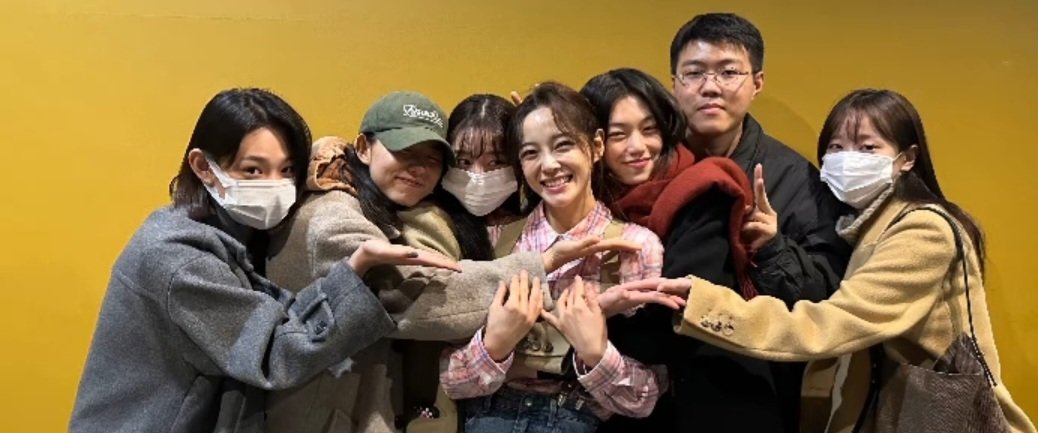 jcyfiles's tweet photo. 240103 chaeyeon from sejeong's story 💛 

#IOI #JungChaeyeon #정채연 https://t.co/Vl3Og0c8xJ