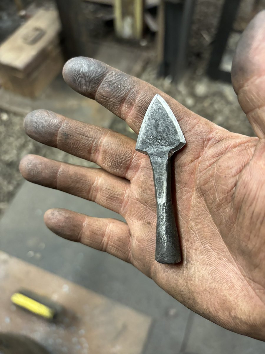 JesseBlacksmith's tweet photo. Forged broadheads recap test #recurvebow #tradarchery https://t.co/L7Afu3jBaA