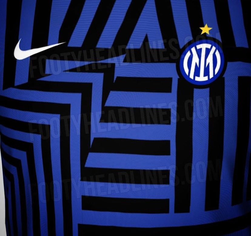 danilosarugia's tweet photo. Mancavano solo gli idioti del marketing a rovinare il capolavoro perfetto.
Il povero Giorgio Muggiani, si starà girando nella tomba!
LA PRIMA MAGLIA NON SI TOCCA!
#Inter #oscena #profanazione https://t.co/WCZtGKG5vt