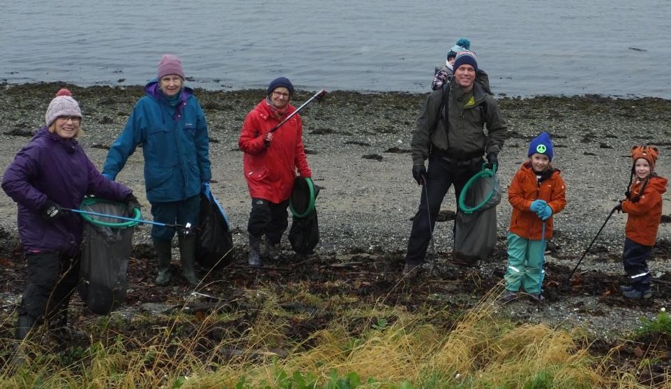 A COMMUNITY council are inviting people to join them on their first beach clean of 2024 in Rhu. dlvr.it/T0vkDZ 🔗 Link below