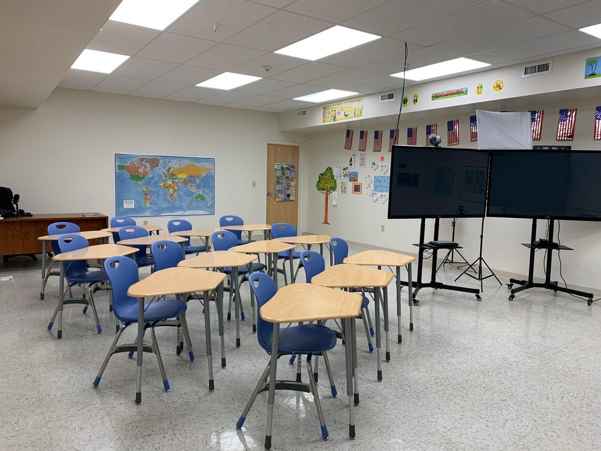 bbconnectionInt's tweet image. 🚨Prep School🚨
Busche Academy
@BuscheAcademy 

📍- Chester, NH
👀- Recruiting 24-26s
🏫- Grades 8-12 &amp;amp; PG
🏠- Dorms available 
💰- Scholarship available 
📚- ESL

DM @CoachDJonesJr for more details