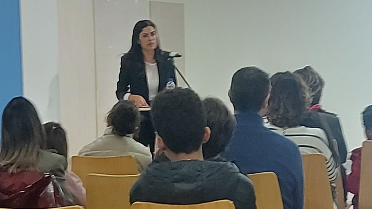 HospitalLaFe tweet media