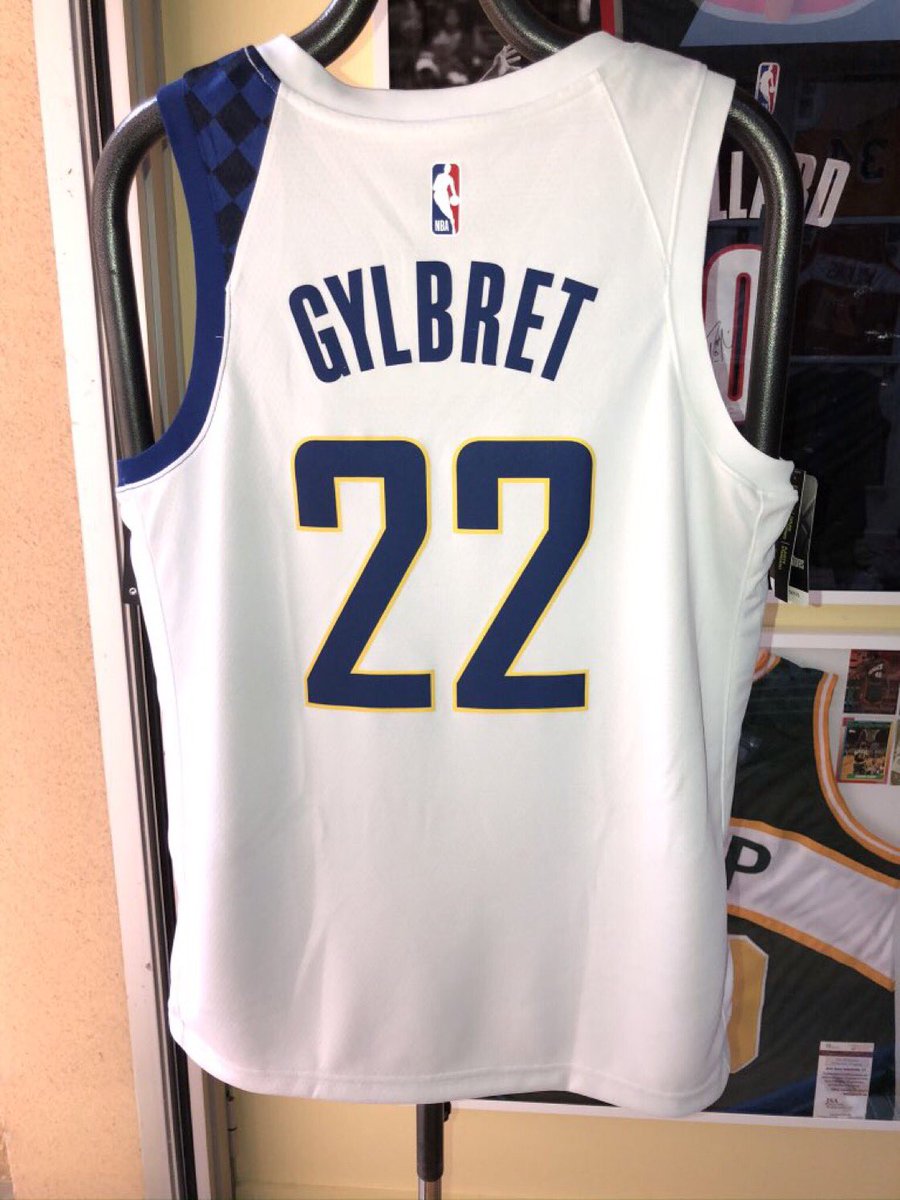 Gylbret's tweet photo. @beinsports_FR @All Mon numéro fétiche #22
#ALLRoomNumber #jerseyaddict https://t.co/V9igzGf6bz