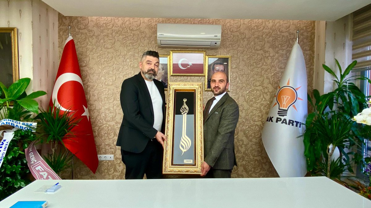 kayseriaskon's tweet photo. AK Parti Melikgazi İlçe Başkanı Tayyar Şahin Bey'i makamında ziyaret ettik.
Kendilerine ilgileri için teşekkür ederiz. https://t.co/AKtrKAR4cU