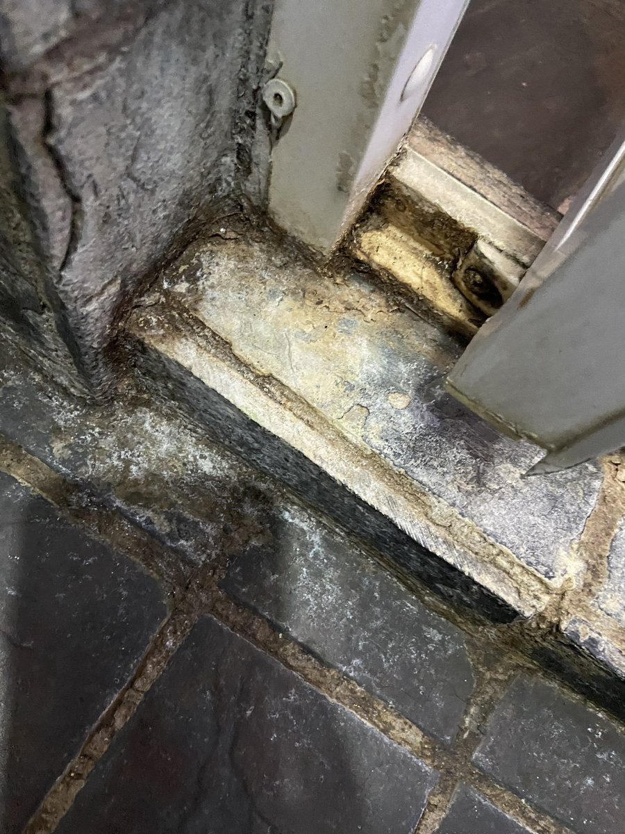 RelebogileM's tweet photo. Here are the most recent pictures of this place.

Green pool, broken slide, broken villas and disgustingly  filthy rooms and showers.

This 4 star graded place needs to shut down and be reviewed. They are unhygienic, unkept and dangerous. 

Sies! https://t.co/gR4GM19UI1