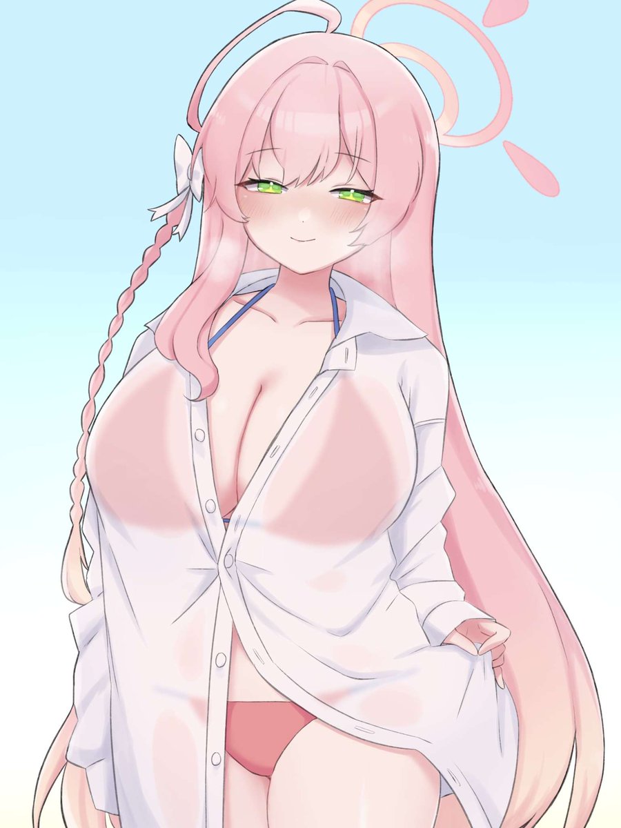 ハナコちゃんお誕生日おめでとう～～～（再掲）
大きいね……

#浦和ハナコ生誕祭2024