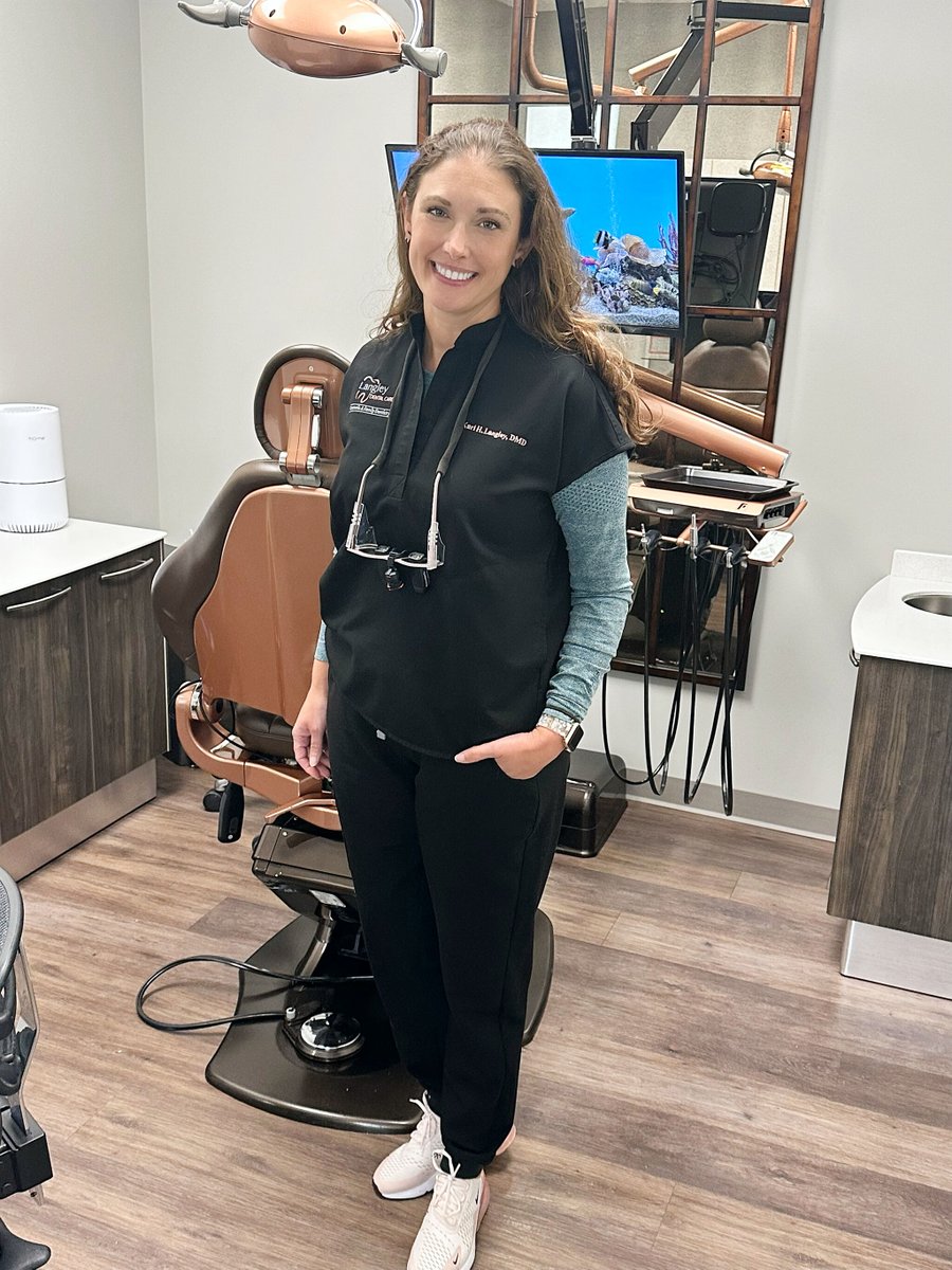 Is it time for a dental visit? Whether you're due for a regular checkup, are experiencing tooth pain, or have specific dental goals in mind, we're ready to help! Contact us to schedule an appointment: bit.ly/2VYqkB8 #charlottenc #charlottedentist