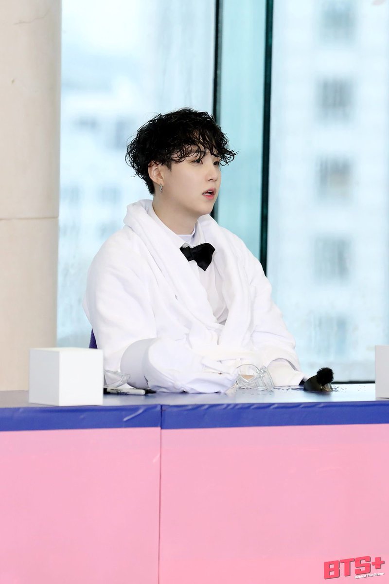 BTSWorldHearts's tweet photo. https://t.co/NpBe0HIKZU
