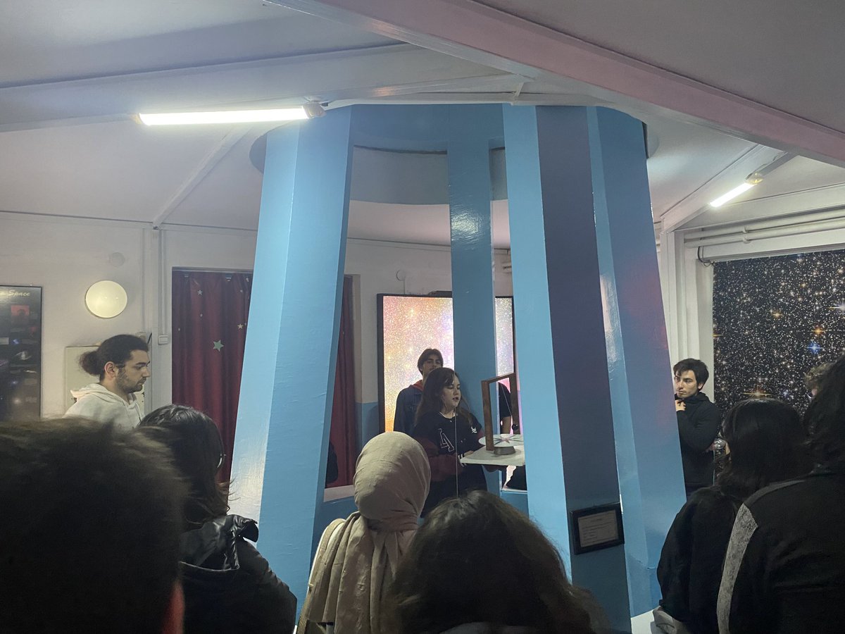 hsnldl's tweet image. Yeni yıla zaman kaybetmeden ilk etkinliğimizle başladık. Gözlemevimizin 2024 yılı ilk misafirleri Üniversitemiz Astronomi Topluluğu (@euastroege)'nun üyeleri idi.