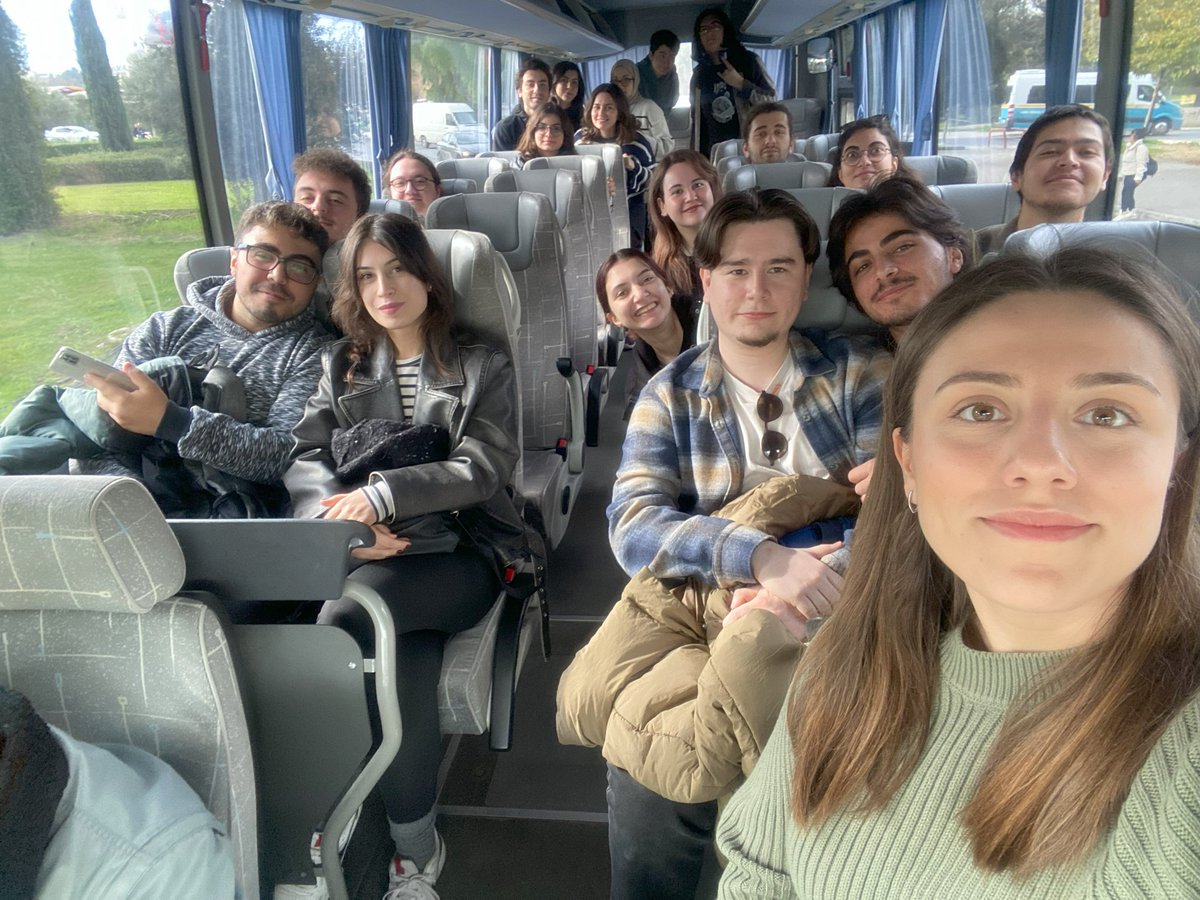 hsnldl's tweet image. Yeni yıla zaman kaybetmeden ilk etkinliğimizle başladık. Gözlemevimizin 2024 yılı ilk misafirleri Üniversitemiz Astronomi Topluluğu (@euastroege)'nun üyeleri idi.