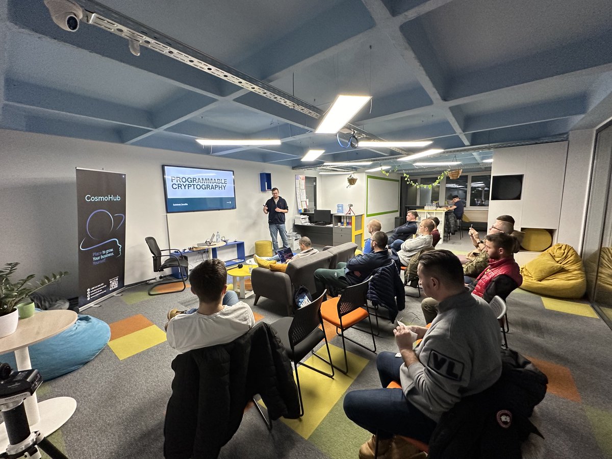 CosmoHub_BA's tweet photo. Ending 2023 with programmable cryptography-Sulejman Sarajlija, a software engineer, shared insights at our event. 

Imagine data use without exposure. An inspiring lecture, a chance to connect, and a glimpse into the tech shaping our future. Thanks for joining us at CosmoHub! 🚀 https://t.co/CepWjku8lI