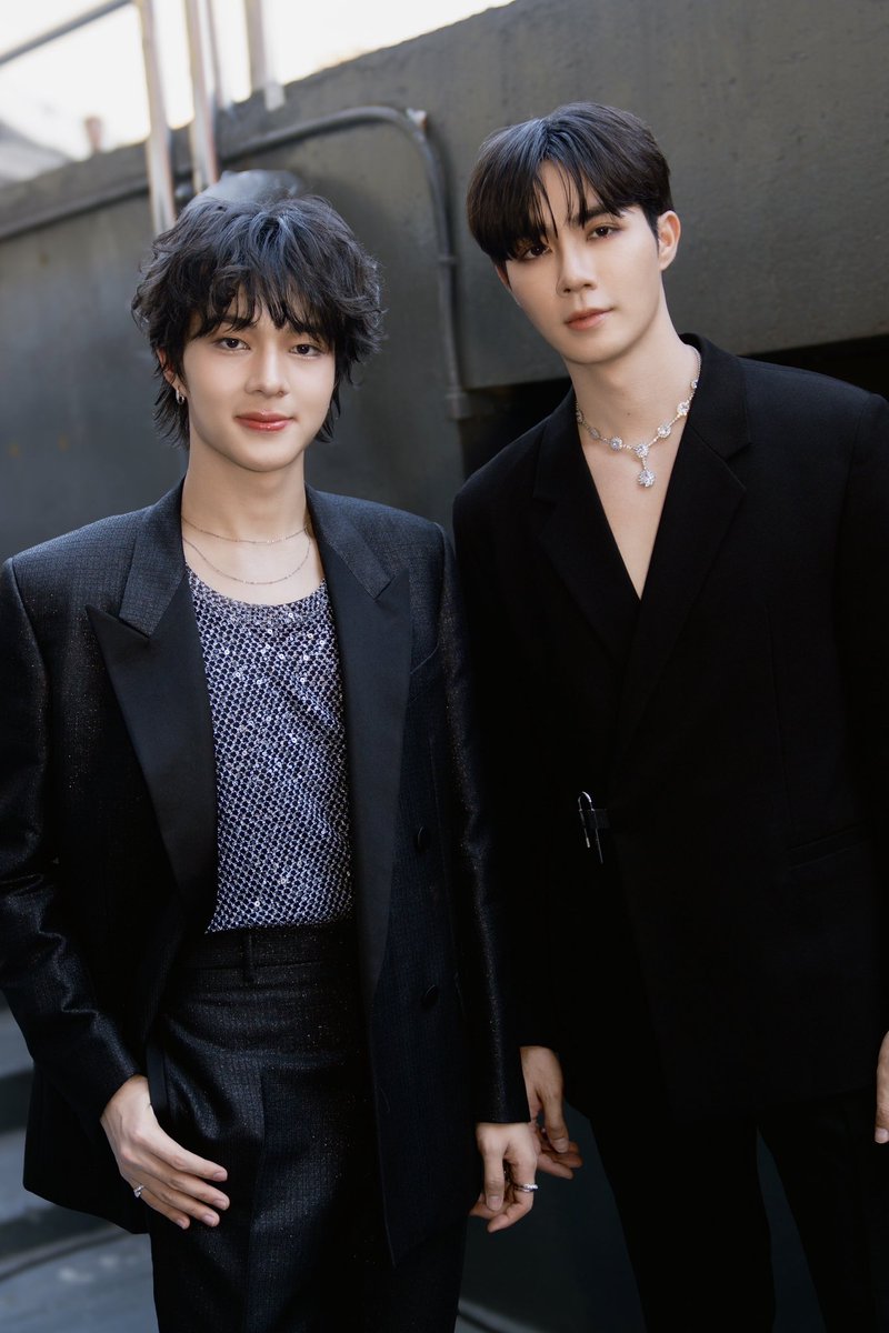 ZNfancy's tweet photo. 2024.1.2:
(双人首尔歌谣��赏Seoul Music Awards): #33rdSeoulMusicAwardsinBKK
#The33rdSMAxZeeNuNew https://t.co/02K4z5NsPD