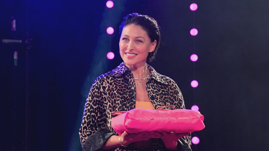 JonnOnTV's tweet photo. Q&A with @EmmaWillis - #StyleitOut
Channel CBBC
Date Wednesday, 10 January, 2024
Time 6:00 pm -6:30 pm
Read interview at
https://t.co/aOxMcRvkhr https://t.co/bChYib4uOp