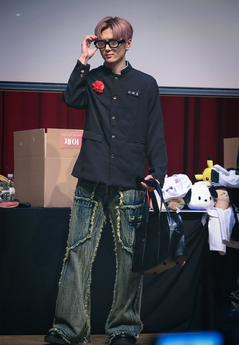 LODzip's tweet image. +2