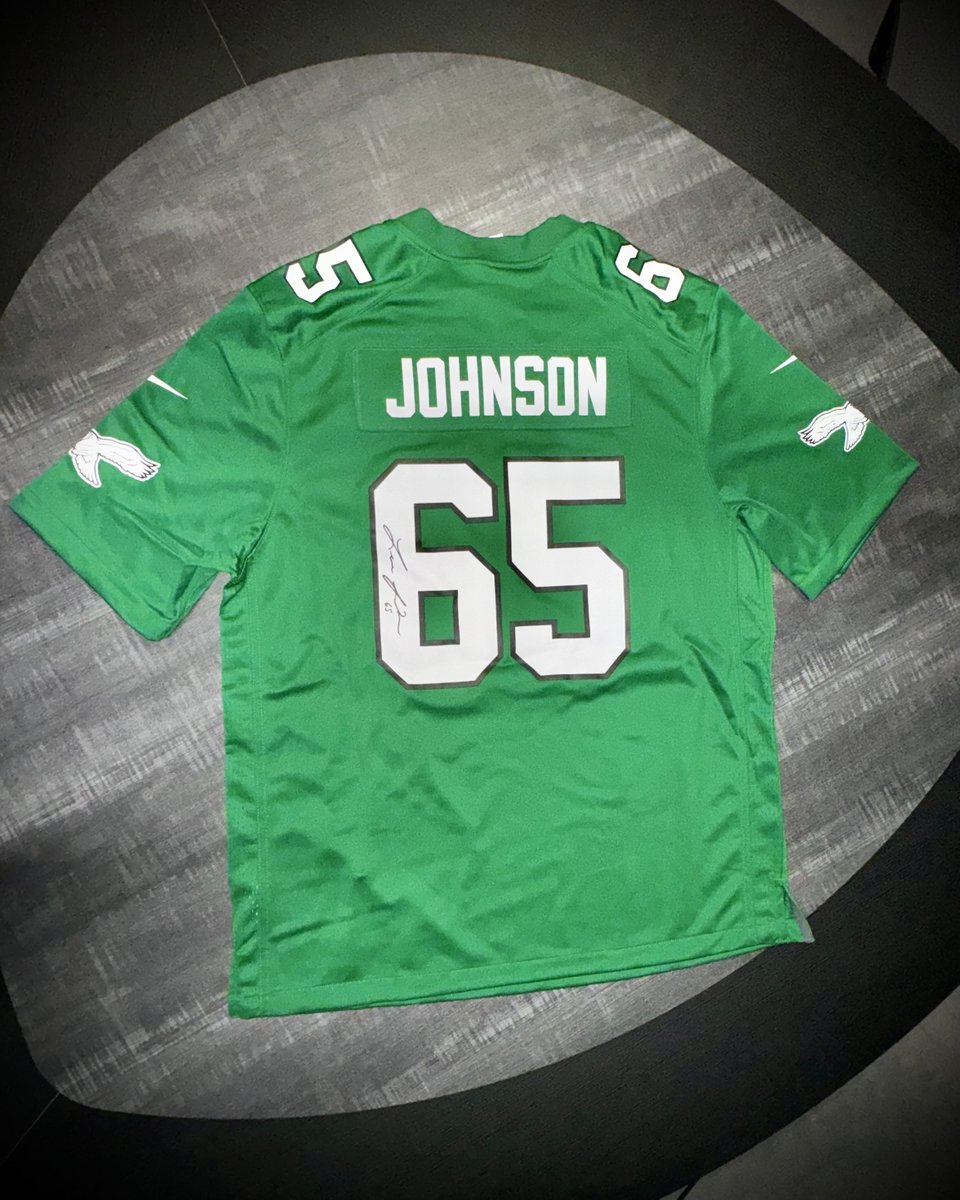 RT for a chance to win this SIGNED @LaneJohnson65 Kelly Green jersey 🔥 Every RT is TWO votes for Lane! #WPMOYChallenge Rules: bit.ly/3GKNUWo