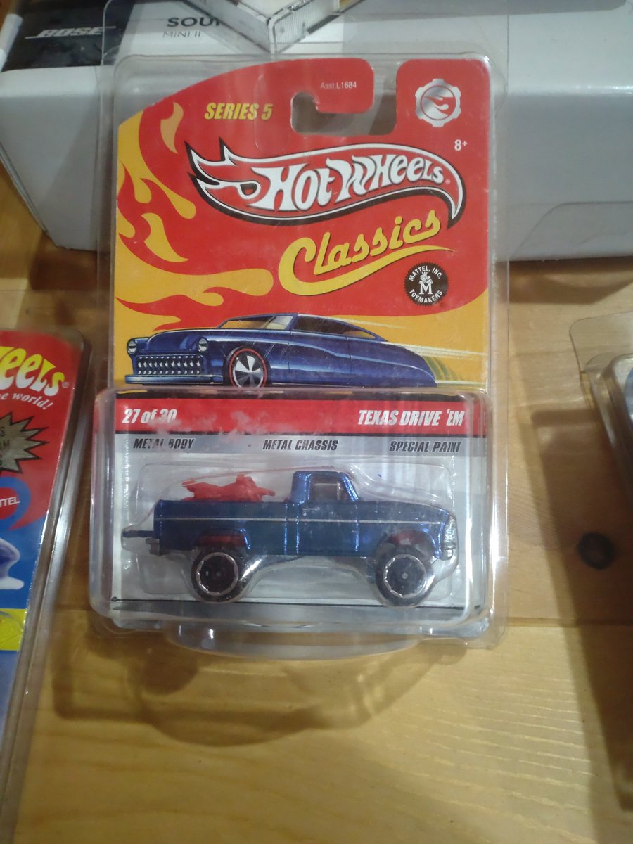 A777Yamayama's tweet image. 今年のホットウィール始めは…
これだ🙋
HotWHEELs　RACETEAM
#1of4
Purple Passion
#2of4
❜67Dod gecharger
#3of
Custom Mustang
#4of4
Custom  Camaro
HotWHEELs　
Classics　SERIES5
TEXASDRIVE  ❜ＥＭ
ちゃんと全部番号も揃ってるし
今年もよろしくお願い致します🙏
#HotWheels
#ホットウィール