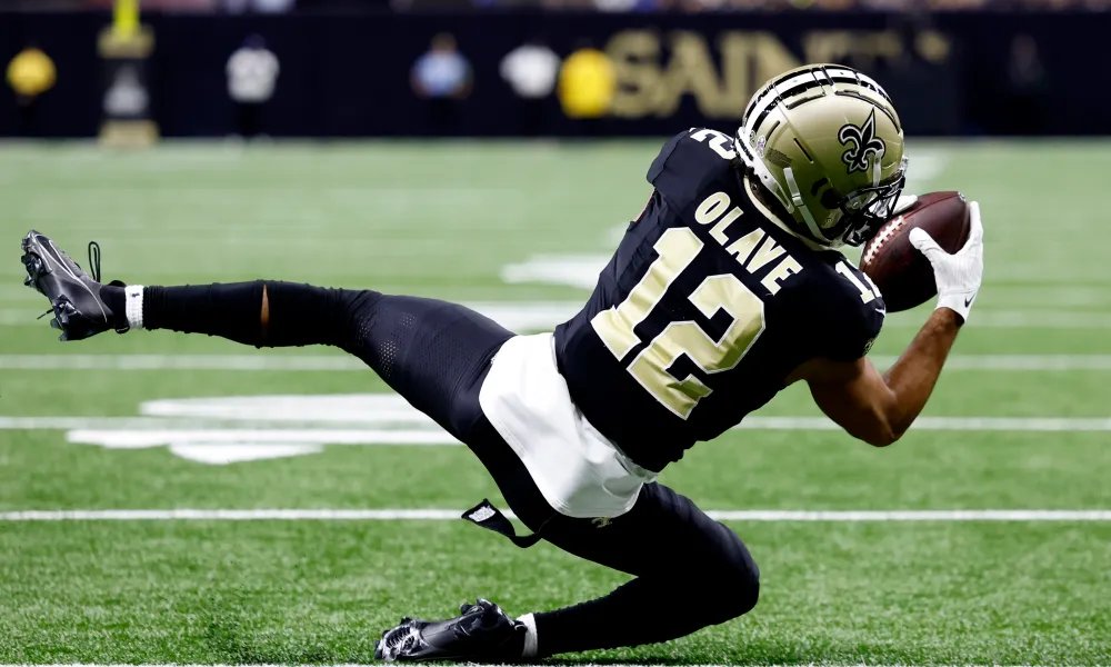 chiefs_outsider's tweet photo. Who says no?

#Chiefs get:

Chris Olave
+2nd round pick

#Saints get:
MVS https://t.co/1GSfQzYeZh
