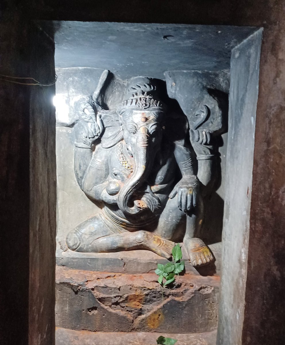 Recently visited Undavalli rock cut temple near Vijayawada. A very impressive 4-storeyed structure of 6 - 7th Cen AD belonging to Chalukyan era. It houses 20 feet long majestic Anantha Padmanabha Swamy murti. If you are near Vijayawada, don't miss this place.
#OurTemplesOurPride