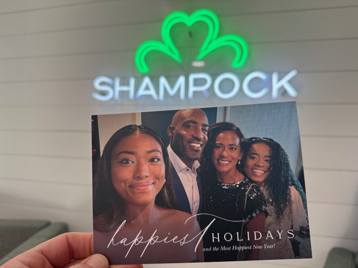 #WinningWednesday:  The priceless calls, emails and holiday cards from partners -- including many from our <a href="/driveforekids/">Drive Fore Kids</a>  celebrities like <a href="/NFL/">NFL</a> Hall of Famer <a href="/RondeBar/">rondebar</a> -- is all the motivation our Team needs to make 2024 epic!  driveforekids.com