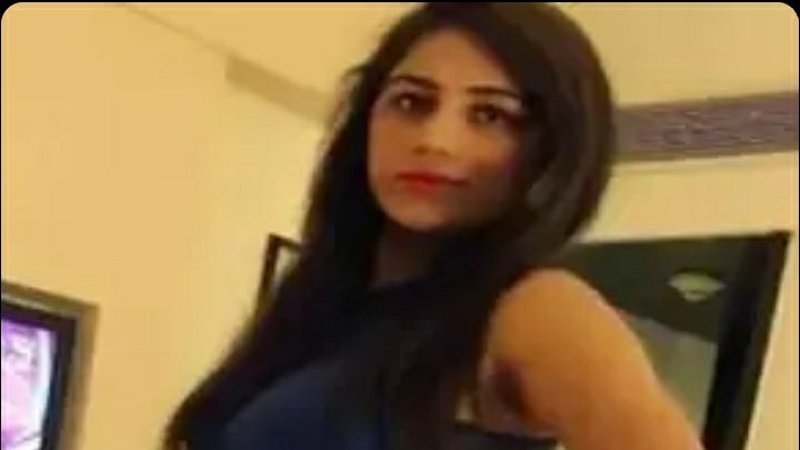 Axhhat's tweet image. Tragic incident unfolding in Gurugram as ex-model Divya Pahuja is found dead in a hotel. Police suspect involvement of hotel owner Abhijeet Singh, alleging a murder-for-hire plot. A twist as accomplices are believed to have been paid to dispose of Divya's body. #JusticeForDivya