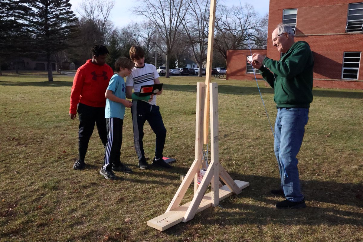 MidlandPS's tweet image. Mr. Kipfmiller’s classes built trebuchets, a type of catapult that uses a long arm to throw a projectile, in this case, a small, harmless, clay ball. Nice job, Vikings! #scienceclass #STEM #MidlandPublicSchools #engineers #InspiringExcellence #trebuchet