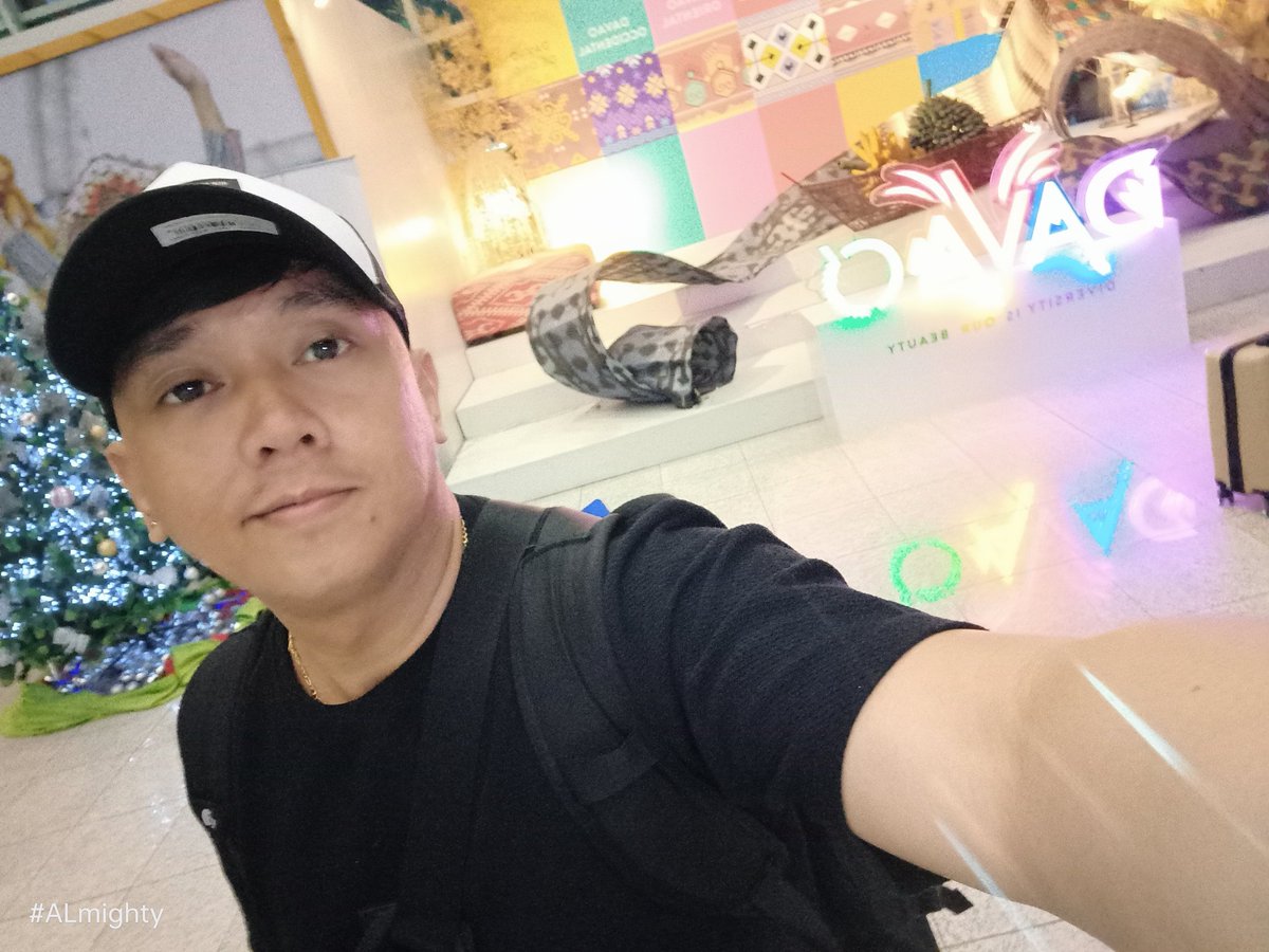akonijhet02's tweet photo. Any invites DAVAO https://t.co/TQk9iu4FYq