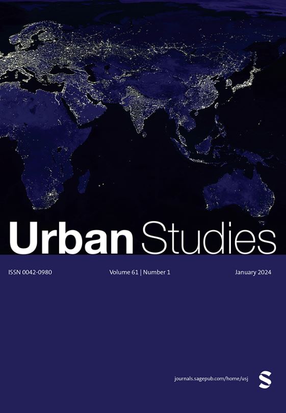 USJ_online's tweet photo. The January 2024 issue (Volume 61, Issue 1) of #UrbanStudies is out now, featuring papers by @HavardHaarstad, @benpreis, @Edithandspace, @brenner_noam, @miodownik, @ShaulShenhav, @A_Hudde, @MRocaPuigvert, @YuShanTseng, @DrJTWhite and many more
https://t.co/5pRwiZE9dn https://t.co/BwujlqXsaF