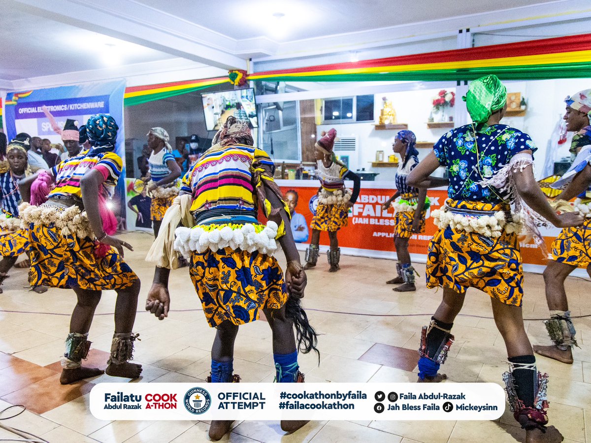 FailaAbdulRazak's tweet image. The energy, the dance, and the rich culture have made this journey truly unforgettable. Thank you, wonderful people, for being a vibrant part of this incredible experience!

#FAILACOOKATHON 
#cookathonbyfaila 
#GuinnessWorldRecord
