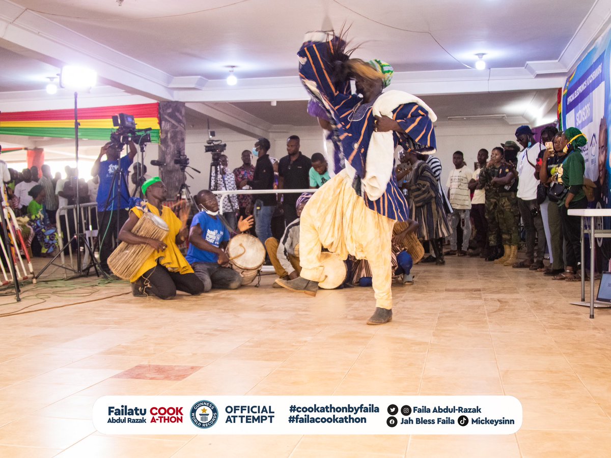 FailaAbdulRazak's tweet image. The energy, the dance, and the rich culture have made this journey truly unforgettable. Thank you, wonderful people, for being a vibrant part of this incredible experience!

#FAILACOOKATHON 
#cookathonbyfaila 
#GuinnessWorldRecord