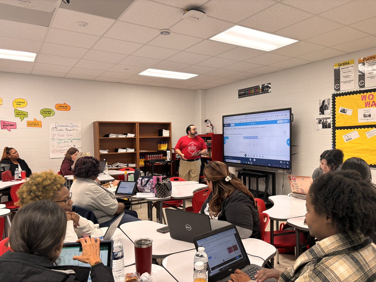 Thanks @MrGarzaOnline for showing us how to use @nearpod with our math lessons! #MyAldine @AldineDLS @DrFavy @DrLindseyWise