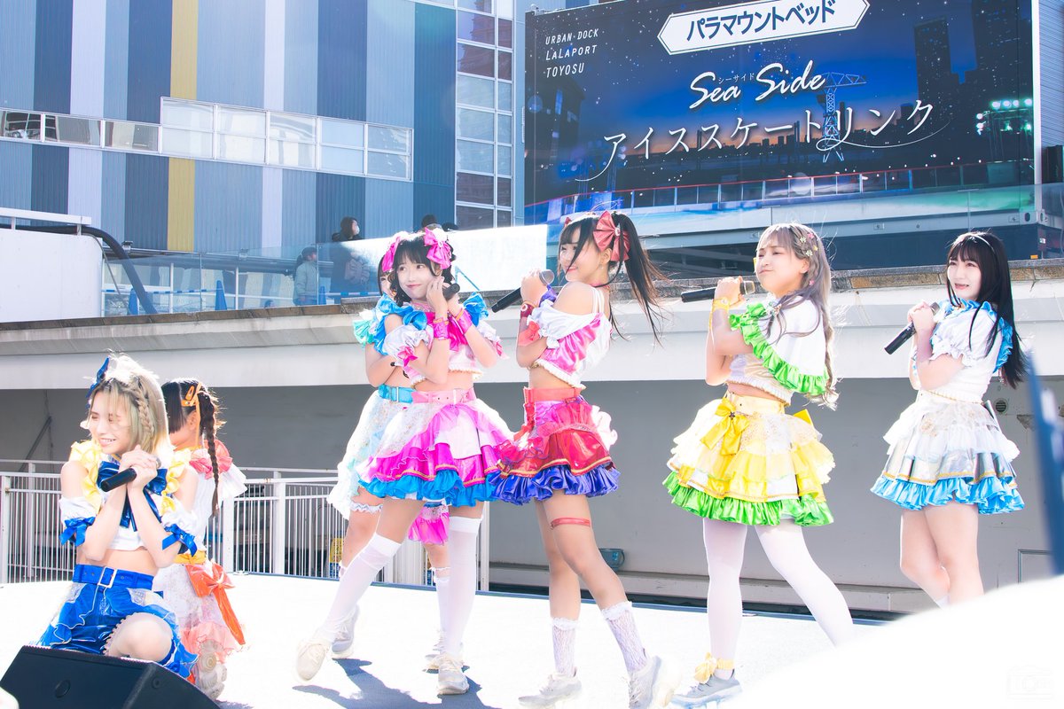 DelphyTarutaru's tweet photo. 遅れてごめんなさい!
Date: 2023.12.23
Event: 💫Star★Shiμ'ne!!! 💫
Location: ららぽーと豊洲
Artist: 輝星★Cosμ��n.【STAR COSMUNE】
#STARCOSMUNE
#こずみゅん
@icezu_official https://t.co/NPgoYAW08Q