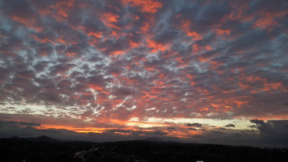 The rain is basically here but the legendary January sunrise managed to squeeze this in!  Del Cerro area. <a href="/NWSSanDiego/">NWS San Diego</a>