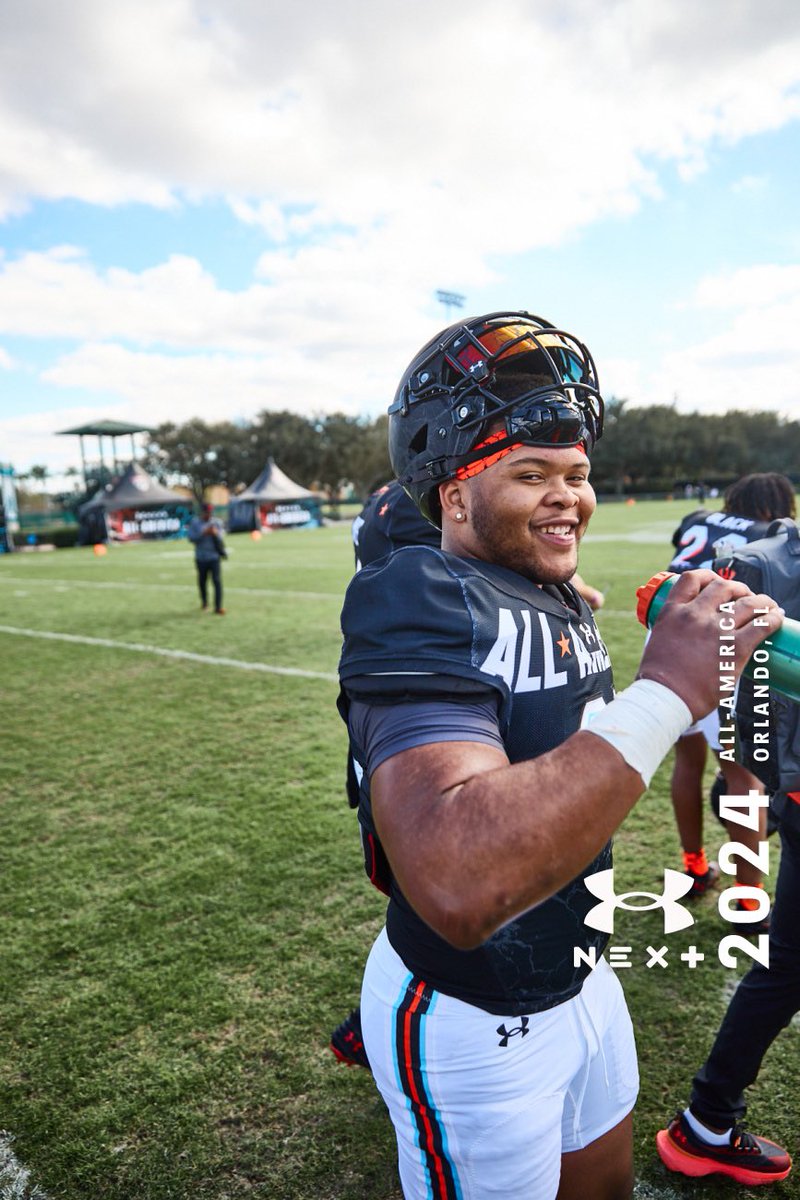 Hokie fans I’m playing on ESPN at 4pm, I’m going to show y’all what I’m bringing to the program. #gohokies🦃 #Hokies #BigeisaHokie